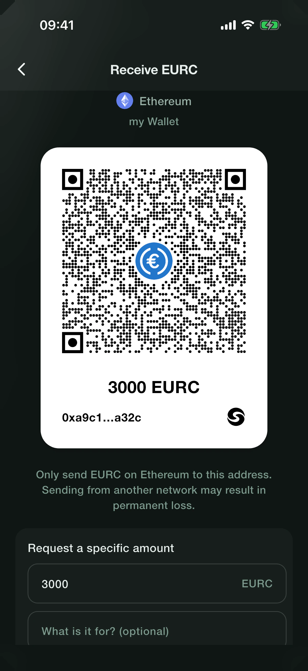 Smartable on an iPhone, showing a payment request for 3000 EURC on Ethereum, with its QR code and the amount field